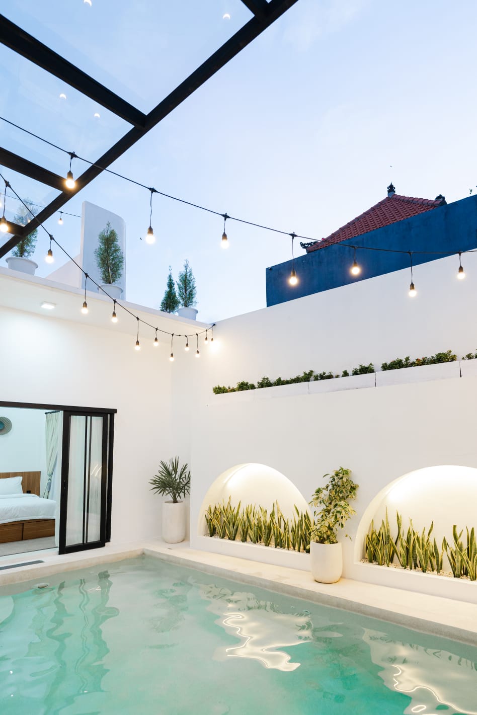 Bright Villa