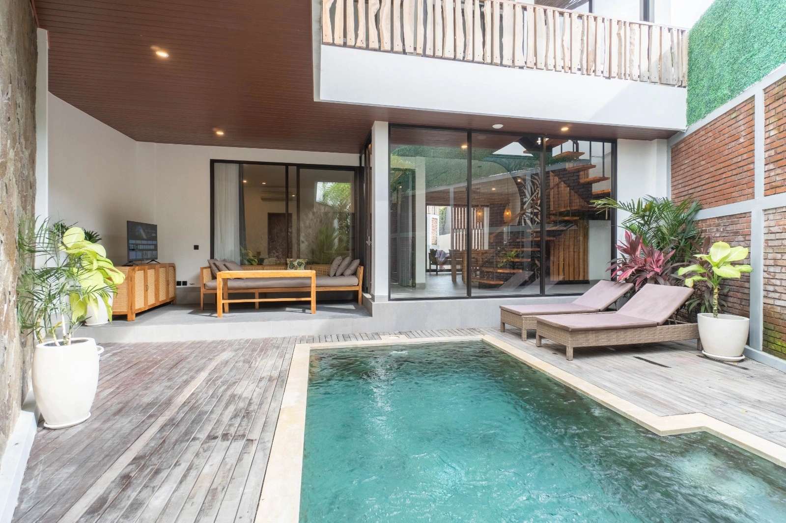 Villa DN007