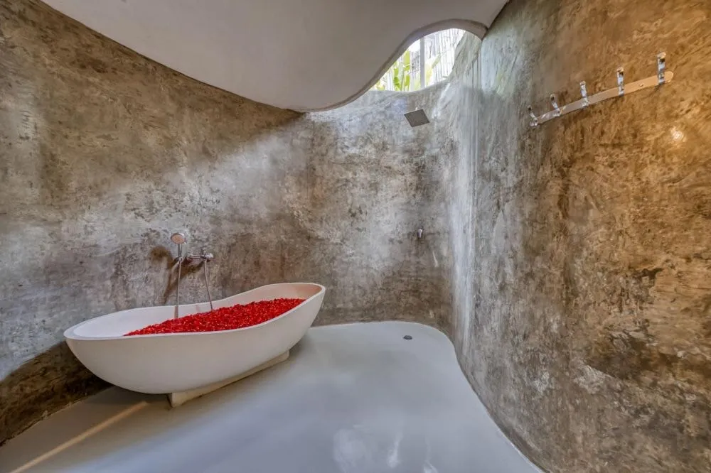 4 Bedroom Vintage and Unique Villa near the Beach Cemagi
