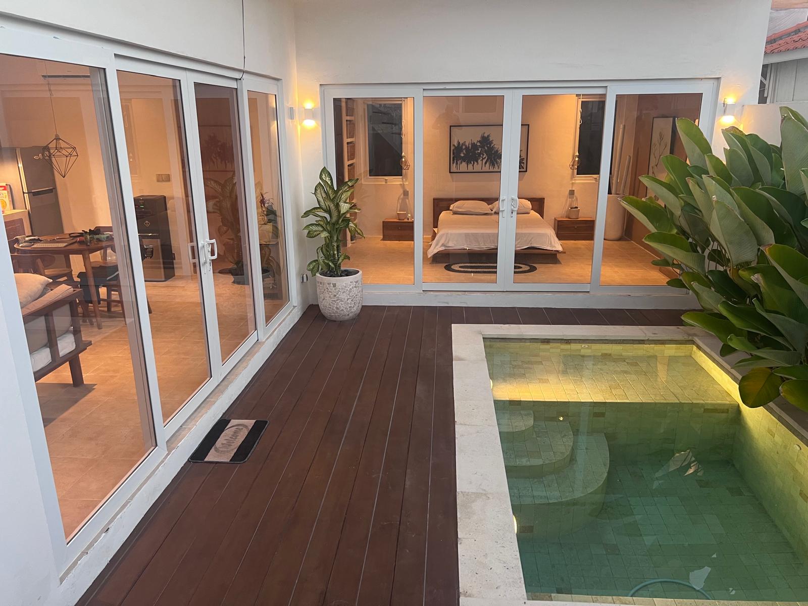 Modern 2-Bedroom Coastal Villa with Rooftop in Cemagi - GR01