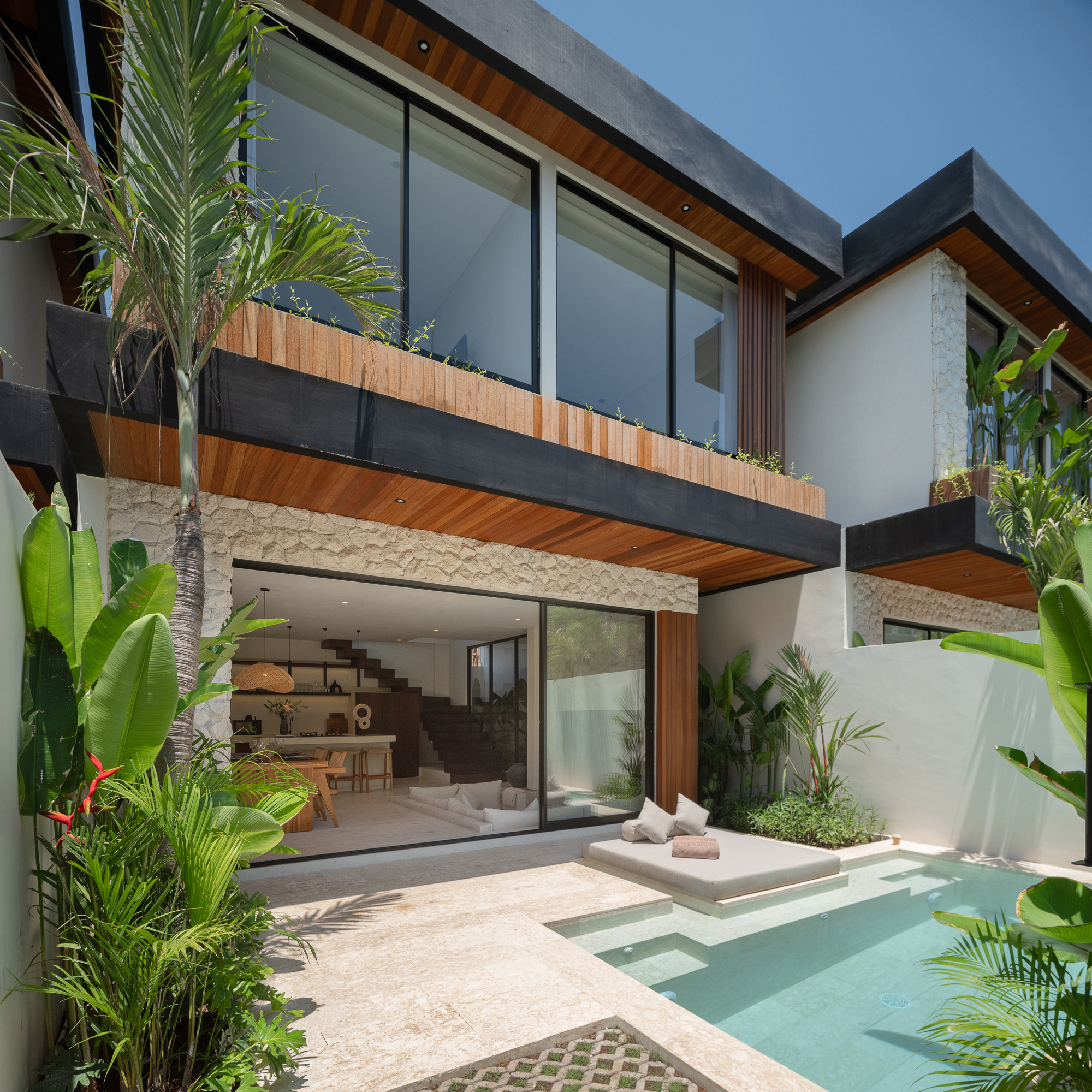 Exclusive 1 & 2 Bedroom Tropical Villas | Premium Bali Investment